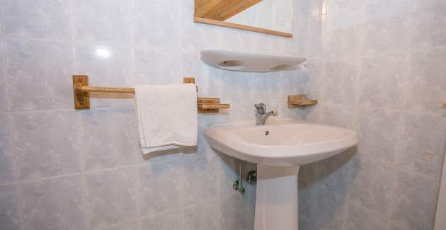 Apartman s 1 spavaćom sobom Dado IV s balkonom