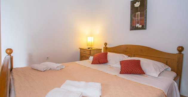 Apartman s 1 spavaćom sobom Dado IV s balkonom