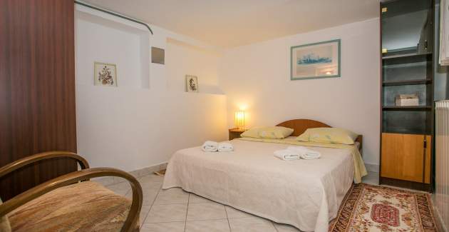 Nicely furnished Apartment Dado V with Terrace 