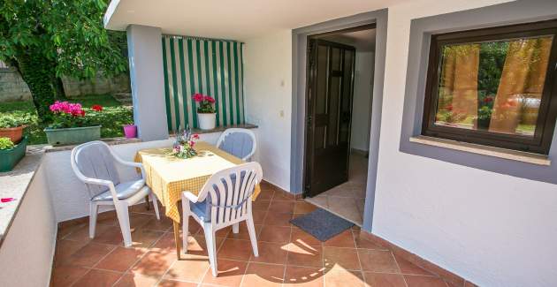 Nicely furnished Apartment Dado V with Terrace 