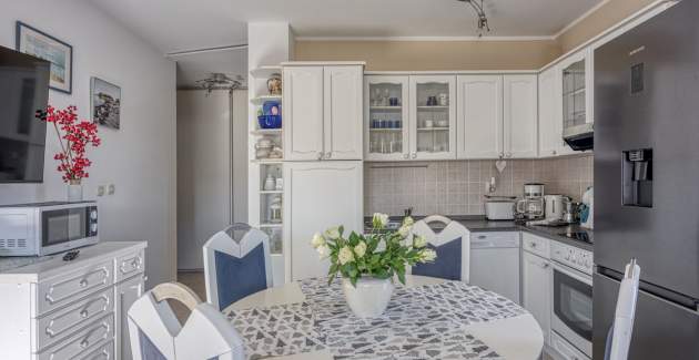 Appartamento Burle con balcone