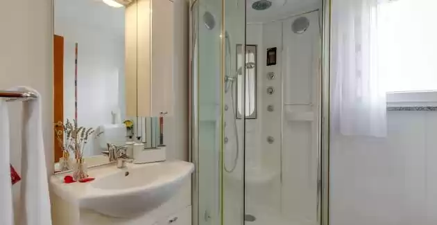 Apartman Alisa u Ližnjanu