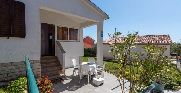 Casa Jelena with Shared Pool