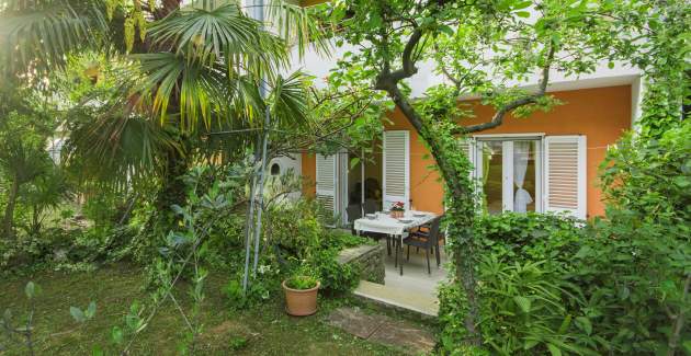 Brandneues Apartment Majic mit Terrasse und Garten