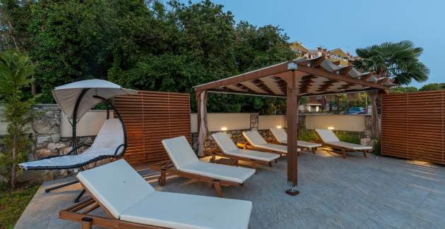 APP Sandro with shared Pool A1