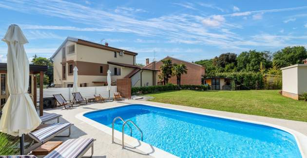 APP Sandro mit Pool A3