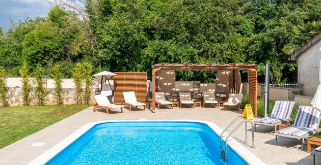 APP Sandro mit Pool A3