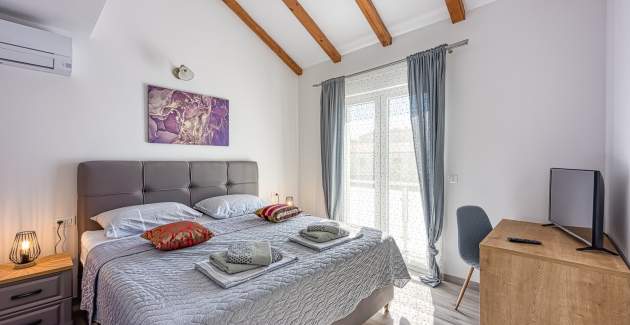 Villa Manda with Private Pool