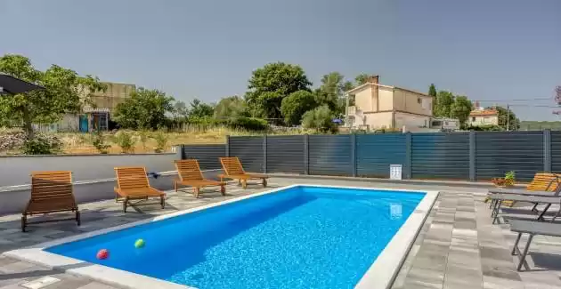 Villa Manda with Private Pool