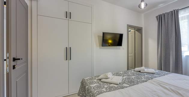 Villa Alves with Private Pool