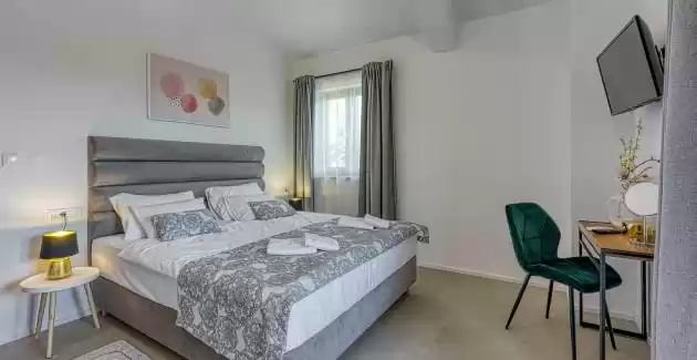 Villa Alves