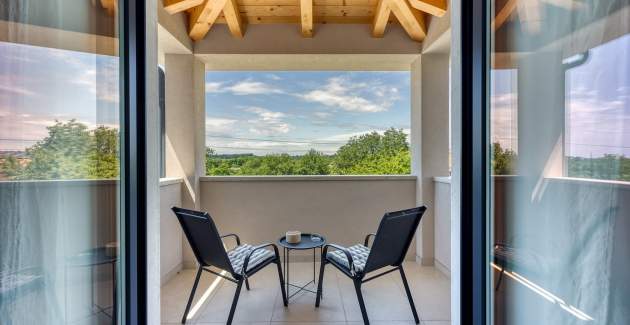 Villa Alves with Private Pool