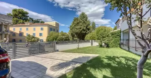 Apartments Claudio Porec - App with terrace