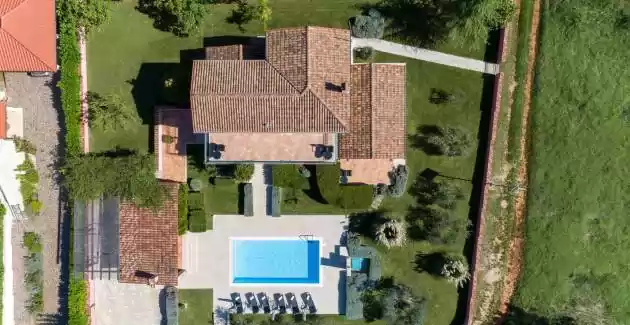 Villa Madalena in the Heart of Istria