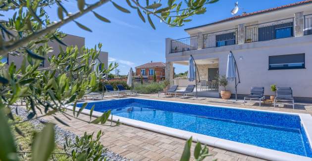 Villa Klementina with Pool and Whirlpool