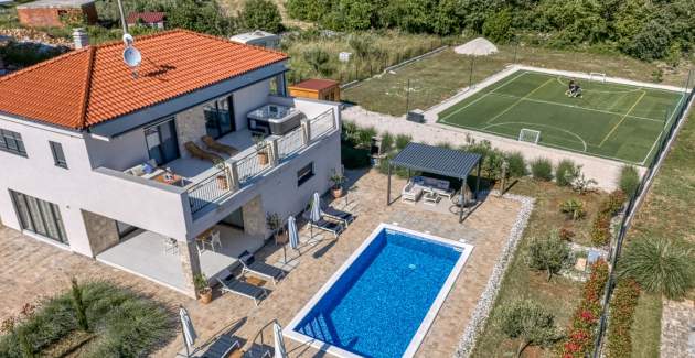 Villa Klementina with Pool and Whirlpool