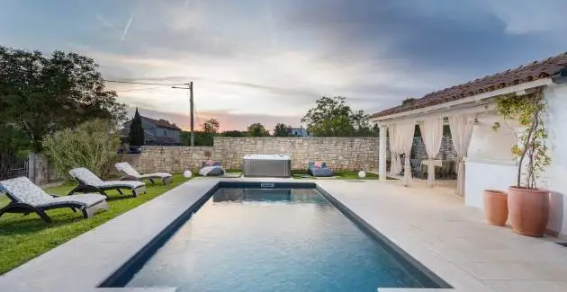 Villa Jona