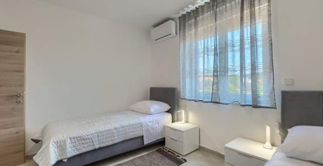 Appartamento Zdenka con balcone e vista piscina A4
