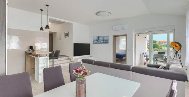 Appartamento Zdenka con balcone e vista piscina A4
