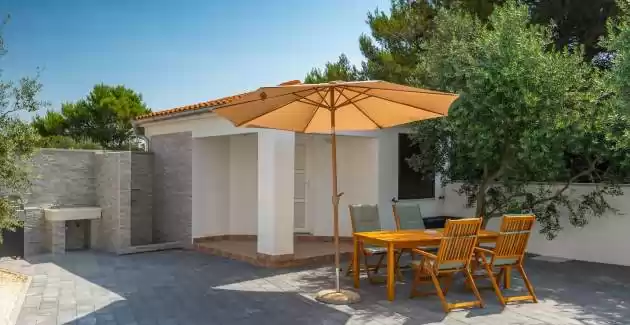 Appartamento Zdenka con balcone e vista piscina A4