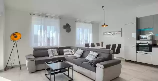 Appartamento Zdenka con balcone e vista piscina A4