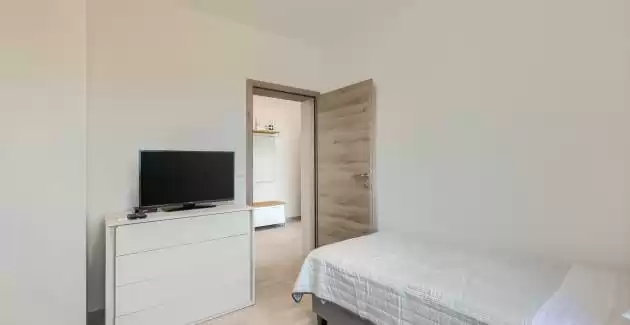 Appartamento Zdenka con balcone e vista piscina A4