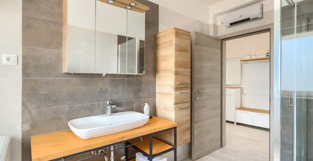 Appartamento Zdenka con balcone e vista piscina A4