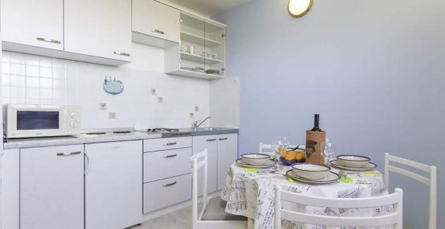 Apartman E2 Emanuel