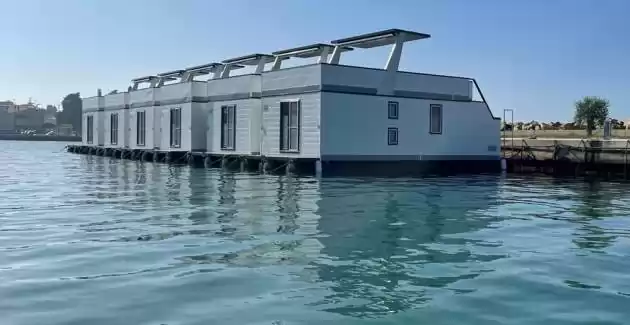 Bootshaus Floating House - Sea Lodges No.11