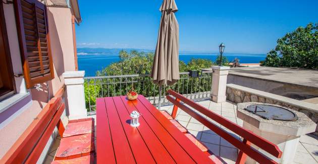 Ferienwohnung Jasminka I mit Balkon und Meerblick - Lovran