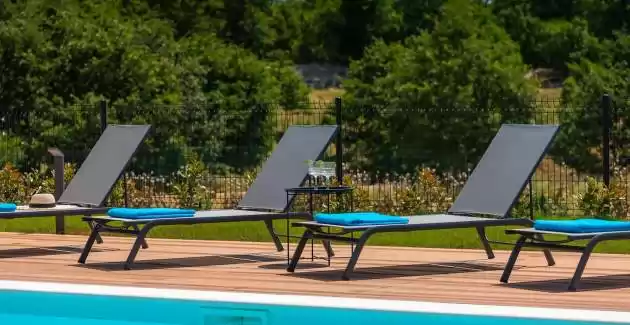 Villa Artsi with heated pool