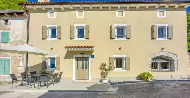 Ferienlandhaus Zvanya