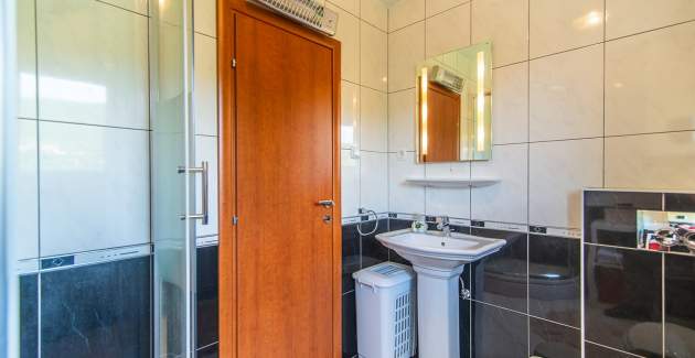 Appartamento con 2 Camere da Letto Jesenova I con Balcone