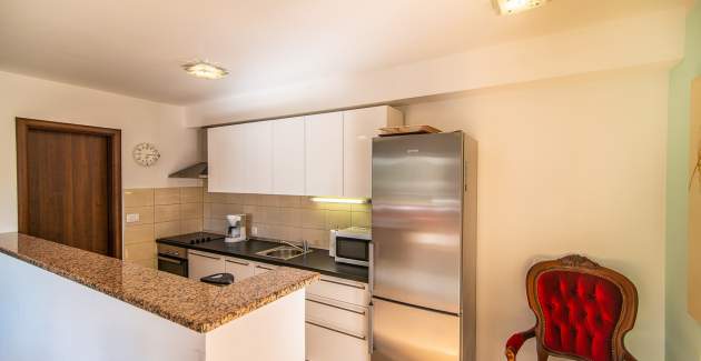 Apartment Jesenova II mit zwei Schlafzimmern, nur 250 m vom Strand Entfernt