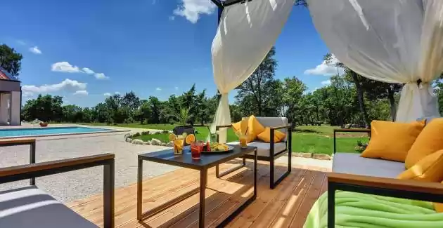 Villa Radola Residence - Heated Pool