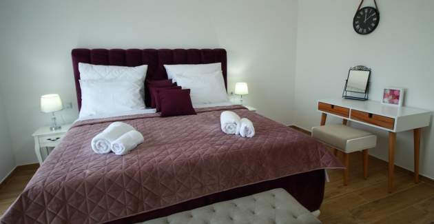 Modern and spacious Villa Sara