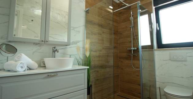 Modern and spacious Villa Sara