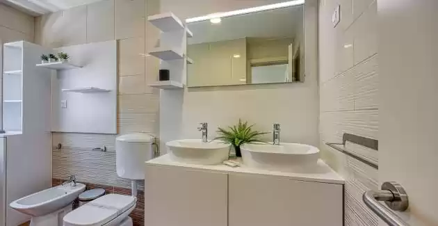 Breeze Holiday Home