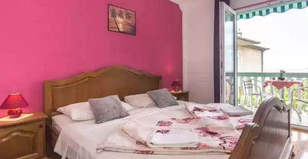 Biondic, One bedroom  Lime A6