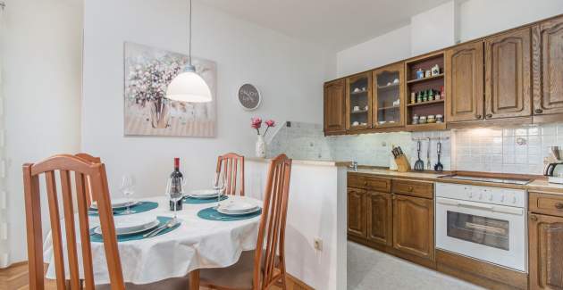 Two-Bedroom Apartment Matijevic in Porec