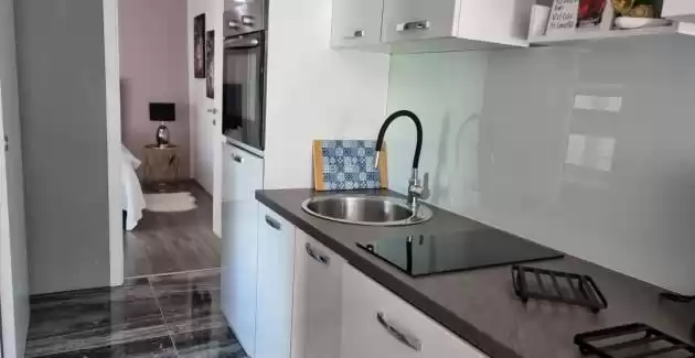 Apartment Fani