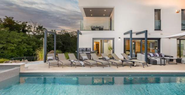 Villa Luce Verde
