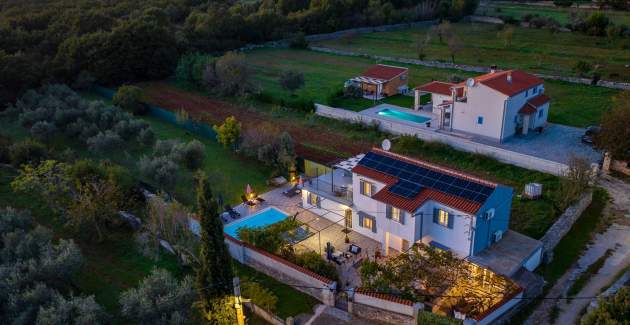 Villa Dioniza