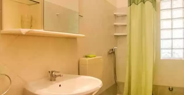 Apartmani Zonta - Apartman s terasom i pogledom na vrt