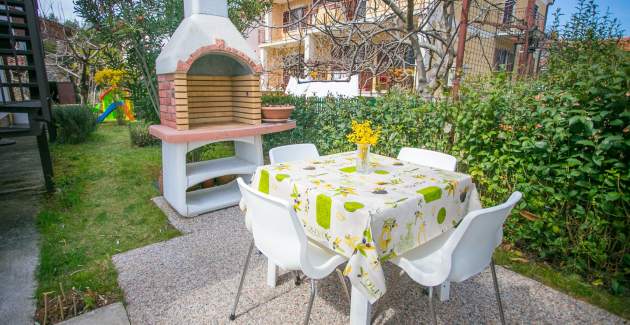 Apartment Matosevic III with Roof Terrace