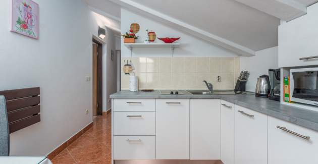 Apartman Matošević III s krovnom terasom