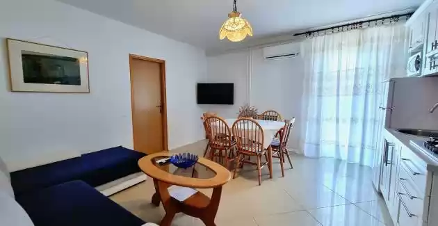 Appartamenti Zonta - Appartamento con 3 camere da letto e terrazza
