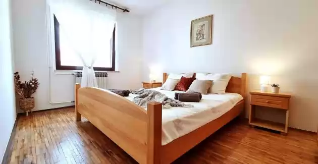 Appartamenti Zonta - Appartamento con 3 camere da letto e terrazza
