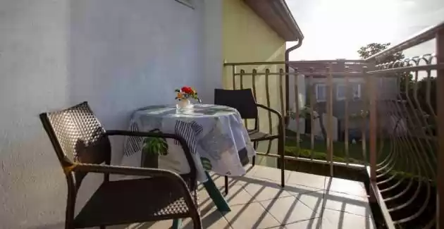 Apartmani Zonta - Jednosobni apartman s terasom i djelomičnim pogledom na more