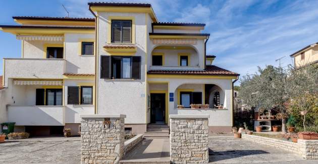 Apartment Matosevic IV mit Balkon und Gartenblick